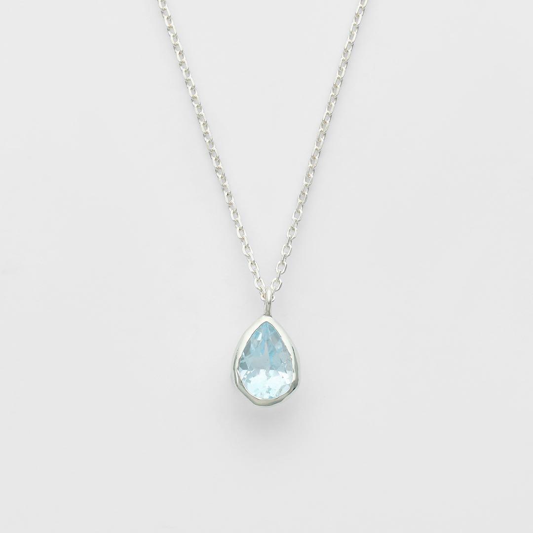Agete silver necklace with a small blue topaz pendant 0.82 cm vertical and 0.63 cm horizontal on a 50 cm chain with box