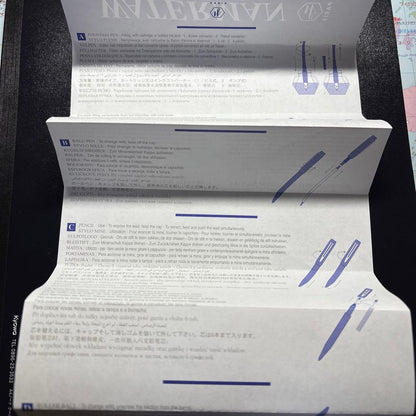 WATERMAN Carène Blue ballpoint pen with smooth finish and blue ink