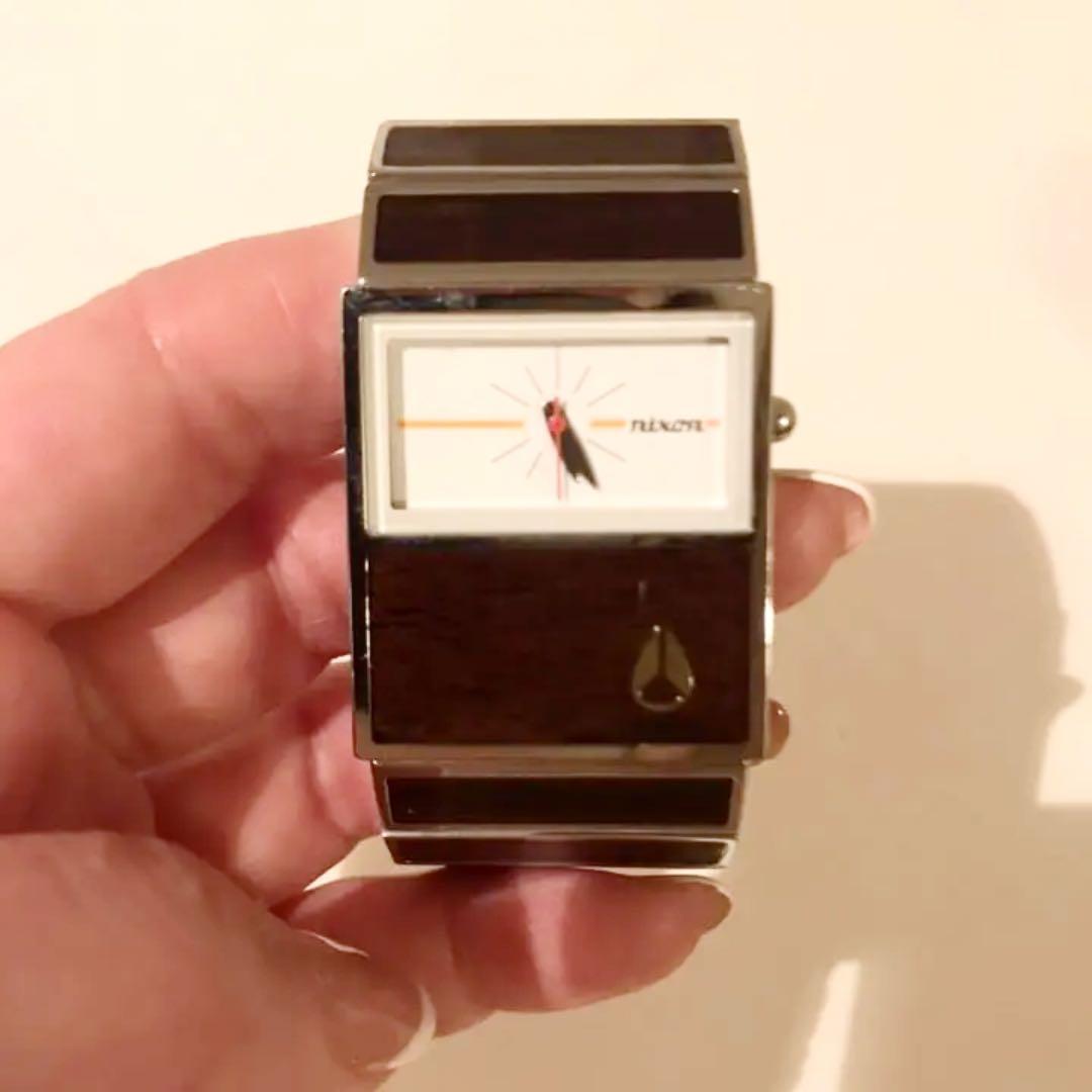 NIXON SBTR009 Analog Men's Watch — Japanese