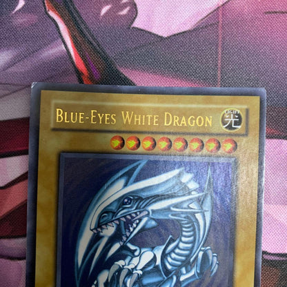 Yu-Gi-Oh Blue-Eyes White Dragon — Japanese
