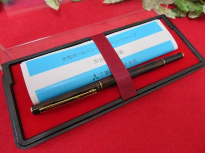 PILOT Water-based Ballpoint Pen EXCEED black color with a 13 cm total length