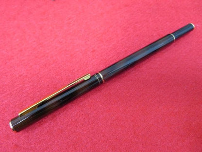 PILOT Water-based Ballpoint Pen EXCEED black color with a 13 cm total length
