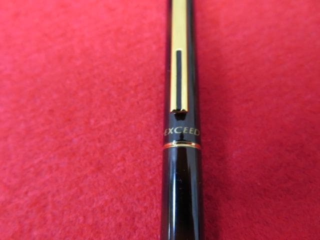 PILOT Water-based Ballpoint Pen EXCEED black color with a 13 cm total length