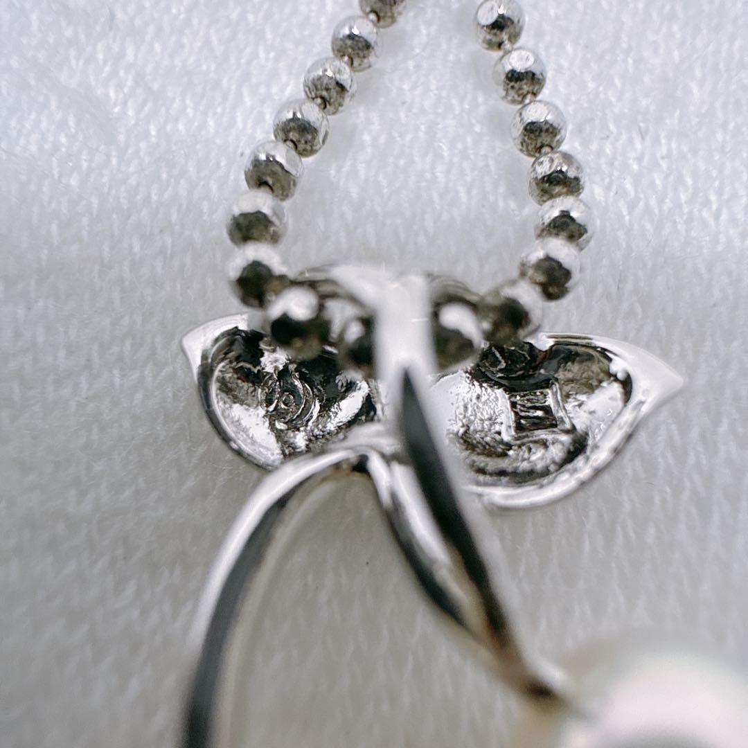 Tasaki silver necklace with two-color pearls and cherry pendant on 41 cm chain