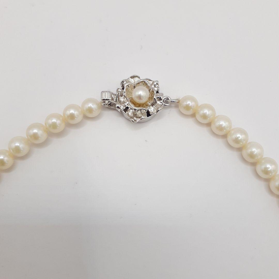 Cream Akoya baby pearl necklace 41cm with silver closure featuring 4.5mm pearls