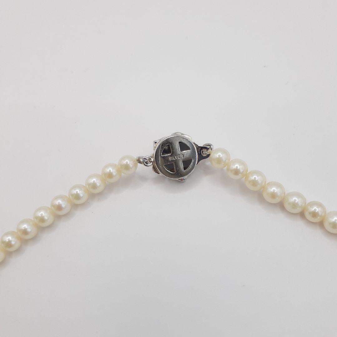 Cream Akoya baby pearl necklace 41cm with silver closure featuring 4.5mm pearls