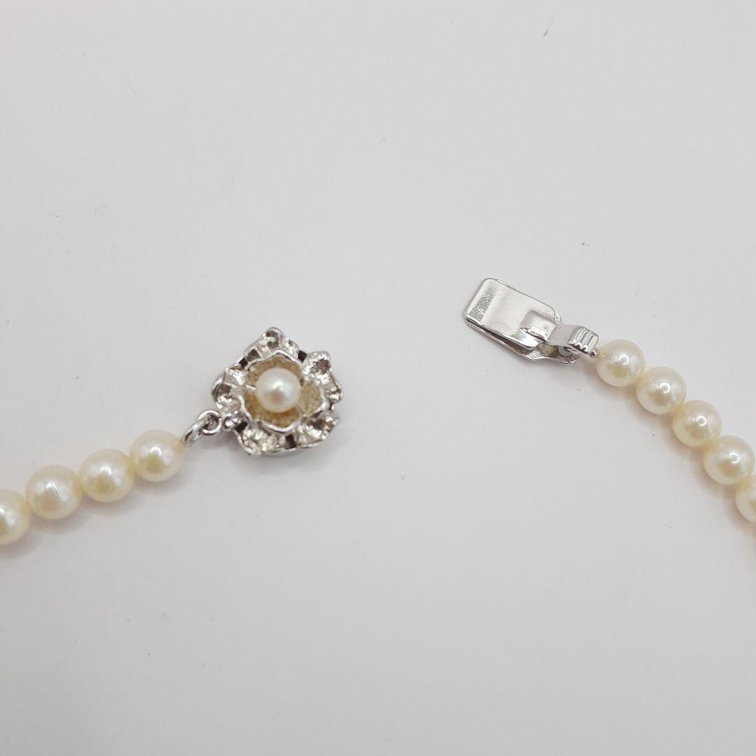 Cream Akoya baby pearl necklace 41cm with silver closure featuring 4.5mm pearls