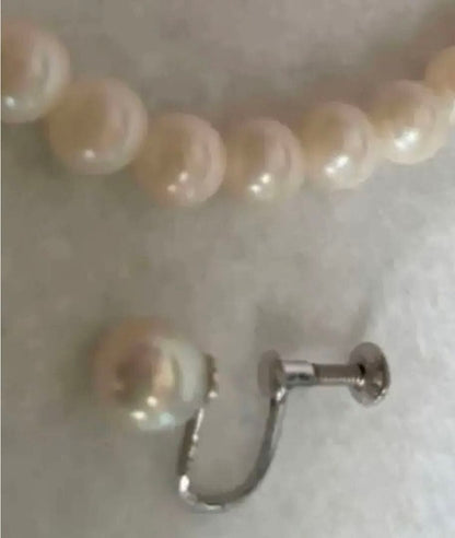 Japanese Akoya pearl necklace and matching earrings with double lock silver clasp and 6.5-7 mm pearls