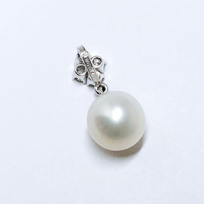 Mikimoto Pearl Diamond Necklace Top featuring 8.3mm pearls set in K14WG with diamond accents