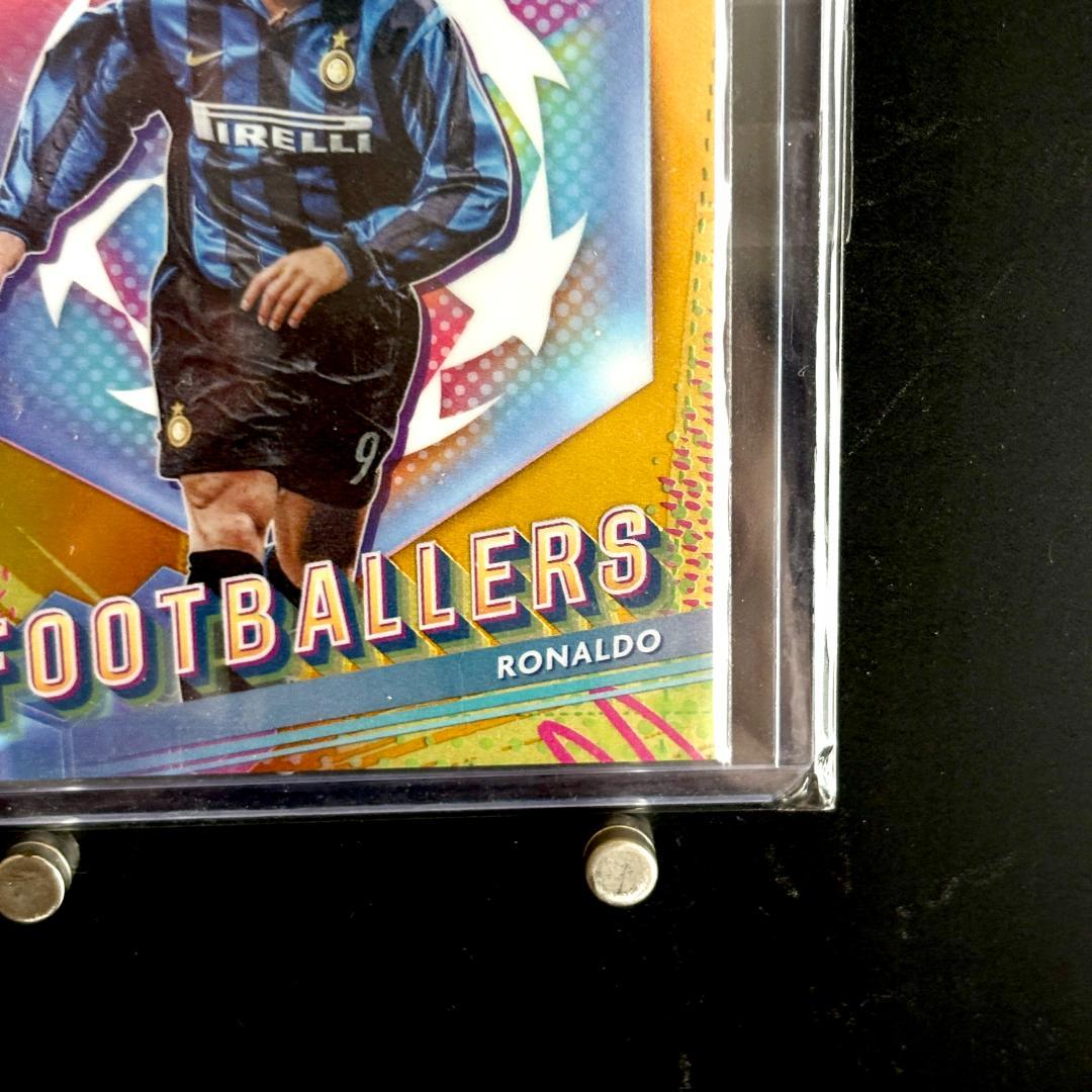 Topps Finest Ronaldo Gold /50 — Japanese
