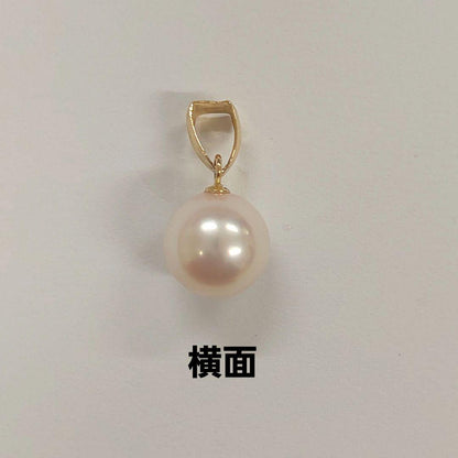 K18 Akoya Pearl Pendant featuring a round 8.7mm pink white pearl on a delicate gold frame