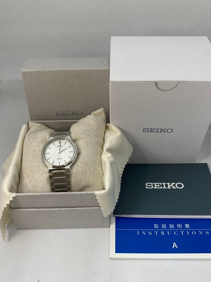 SEIKO SPIRIT Quartz Men's Watch — Japanese