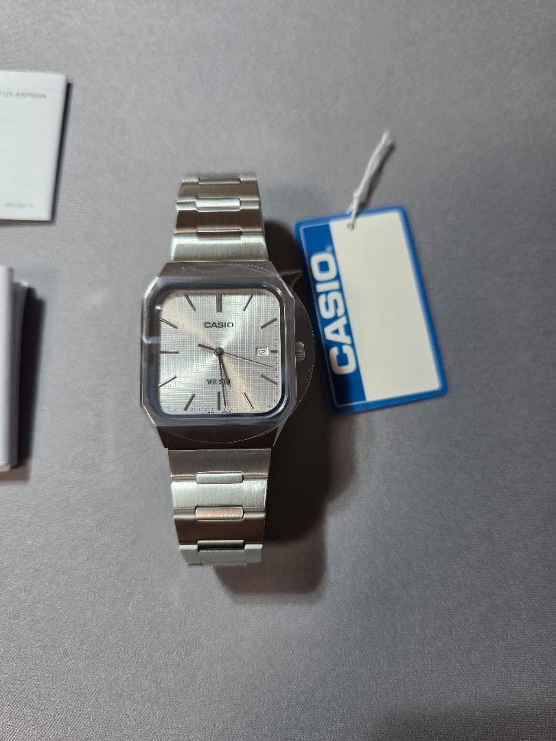 CASIO MTP-B185D-7A Digital Men's Watch — Japanese