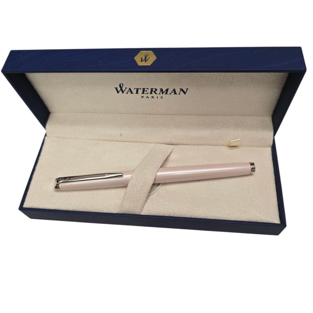 Waterman pink fountain pen with gold trim and matching dedicated pink case