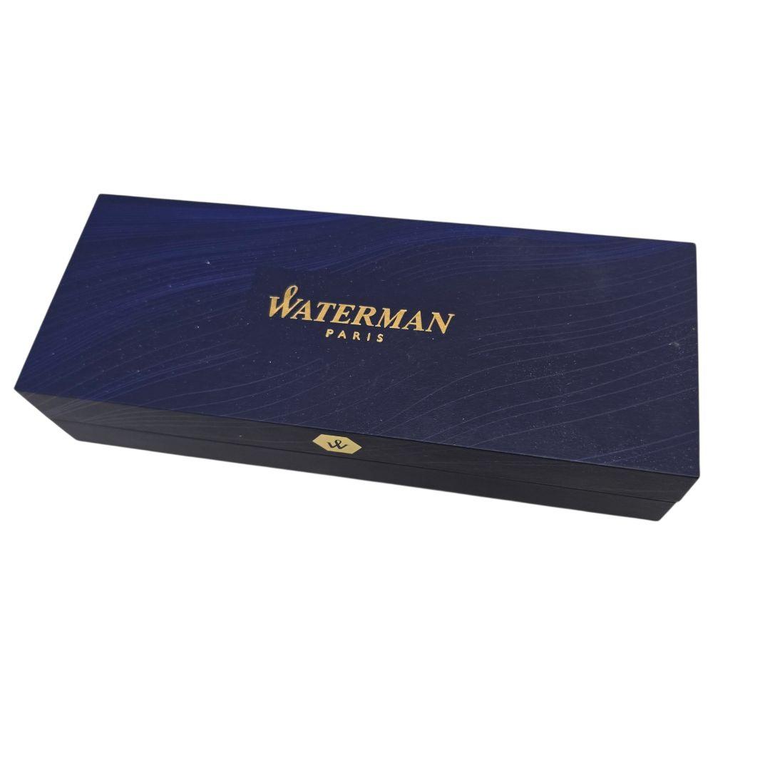 Waterman pink fountain pen with gold trim and matching dedicated pink case