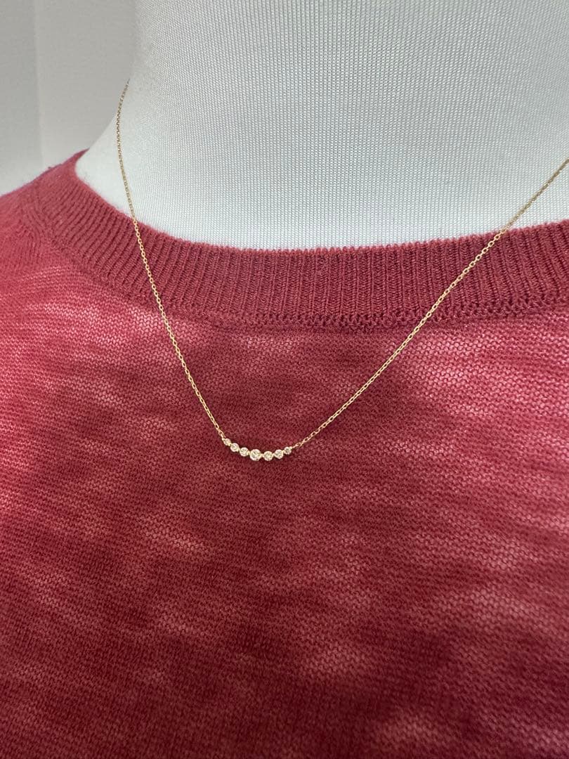 Agete K18 0.1ct diamond necklace with 45 cm ball chain displayed with case and certificate