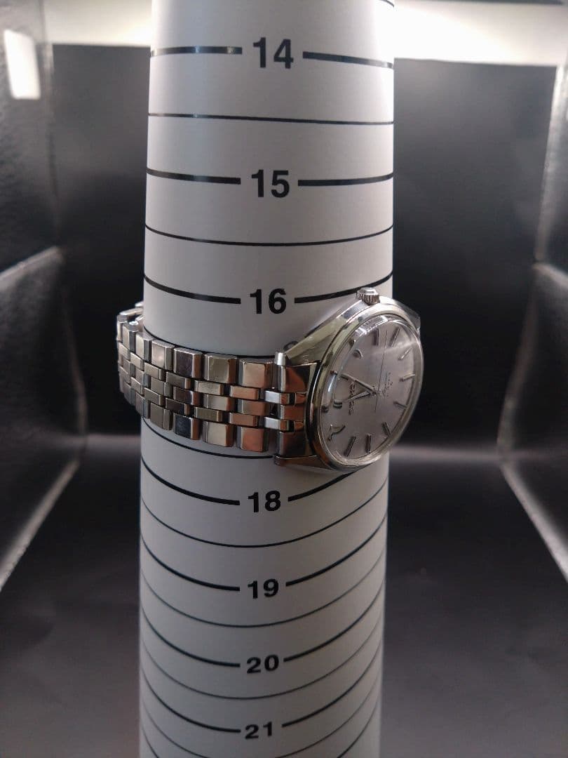 SEIKO 6100-8000 Manual Men's Watch — Japanese