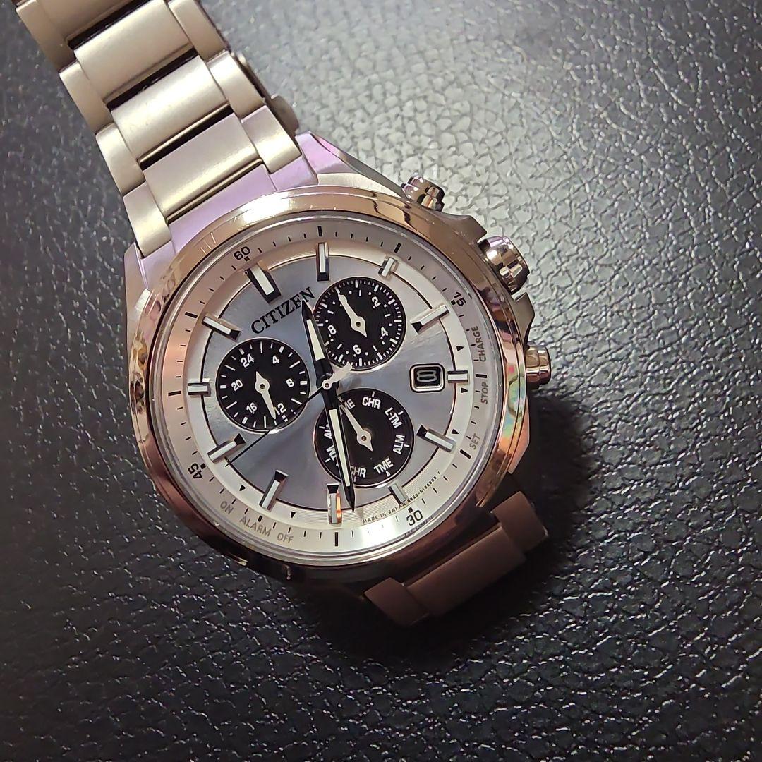 Citizen V157-0BX0 Solar Men's Watch — Japanese