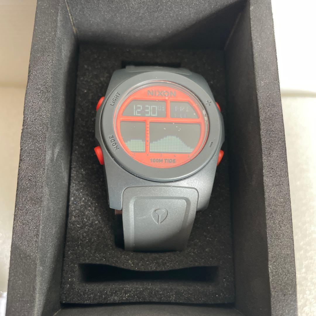 NIXON RHYHM GRAY TAIDGRAPH Digital Men's Watch — Japanese