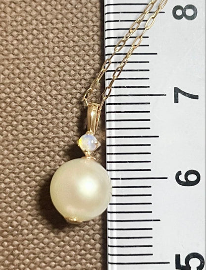 Agate K10 gold necklace with pearl and opal stones in yellow gold, 41 cm length