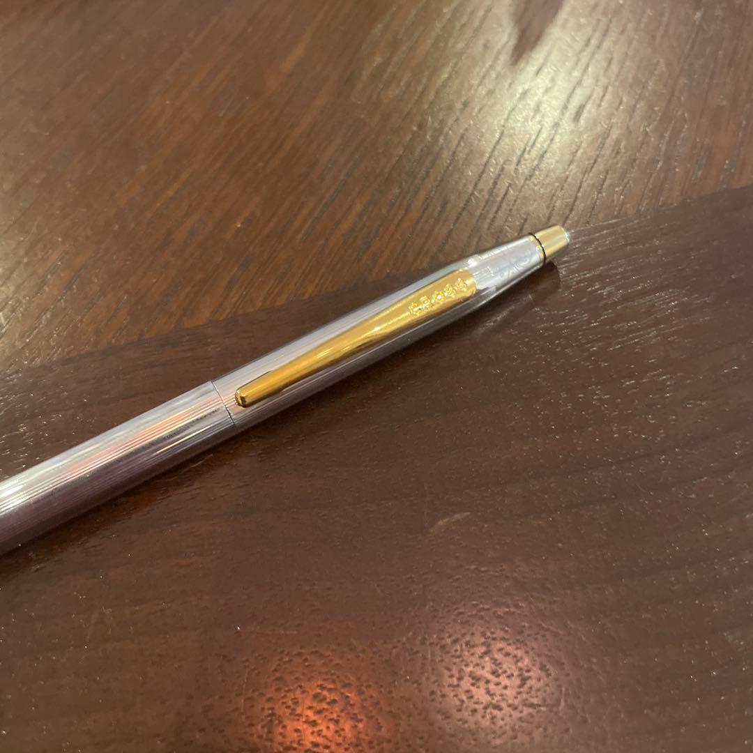 CROSS classic century ballpoint pen No.21 unused with oil-based black ink in sleek design