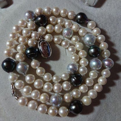 Large Akoya black and untoned pearl semi-long necklace measuring about 62cm with 8-9mm pearls