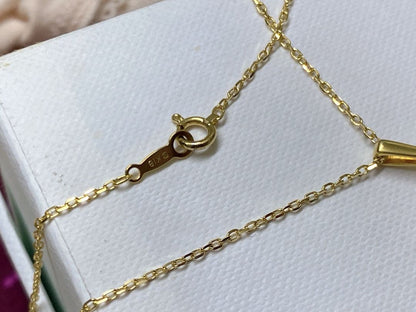 Mikimoto K18 yellow gold necklace with Akoya pearl and flower motif design