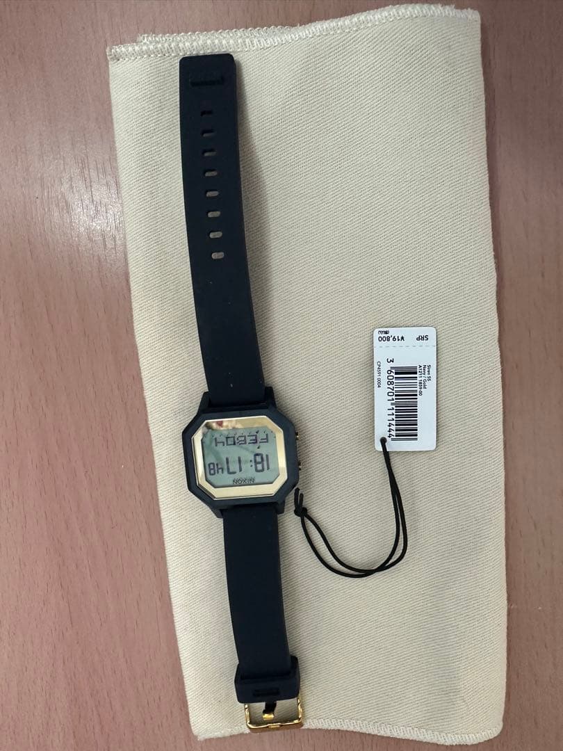 NIXON Siren S Digital Men's Watch — Japanese