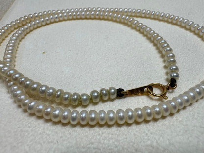K18 Akoya Pearl Baby Pearl Necklace featuring 3.6mm pearls on a 42cm chain with K18 clasp