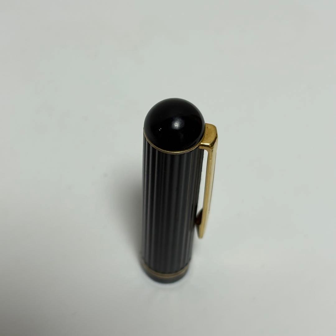 Used PILOT Justus 14K 585 fine point fountain pen with 14K gold nib and some signs of wear