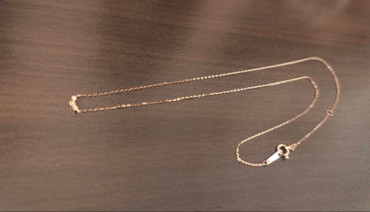 Agete K10 Pink Gold necklace with 3 lined-up diamonds on a 40 cm chain
