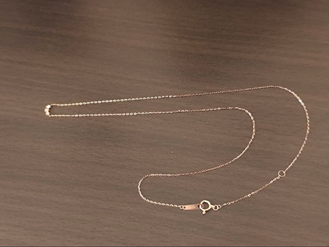 Agete K10 Pink Gold necklace with 3 lined-up diamonds on a 40 cm chain