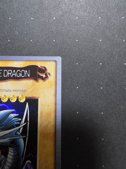Yu-Gi-Oh Blue-Eyes White Dragon Ultra Rare — English