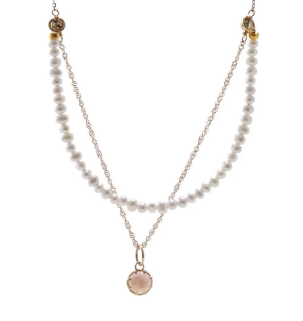 Agete Limited Edition K10 necklace bracelet charm with rose quartz front and white shell back on 40 cm adjustable chain