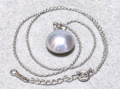 Tasaki Pearl Mabe Pearl necklace with SV925 chain, about 42 centimeters long, pearl top visible