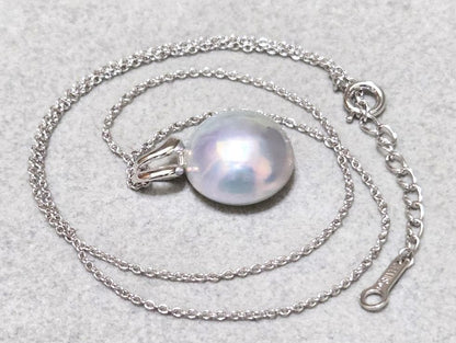 Tasaki Pearl Mabe Pearl necklace with SV925 chain, about 42 centimeters long, pearl top visible