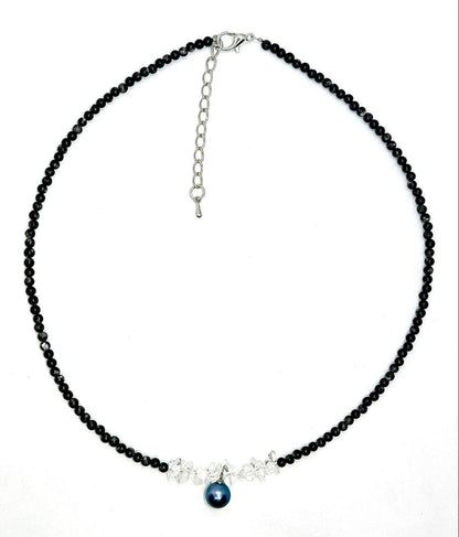 Akoya pearl and black tourmaline round indigo blue pearl necklace measuring 42 to 47 cm