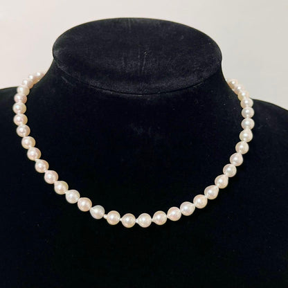 Terì Strong Akoya pearl necklace featuring 6.5-7.0mm teardrop pearls on a 44.5cm chain