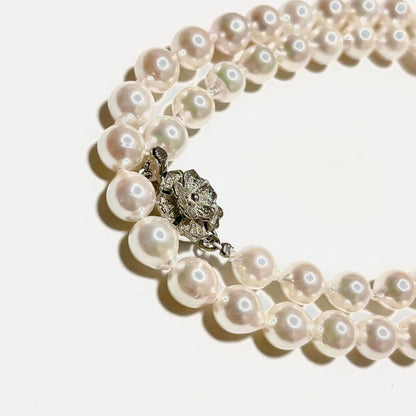 Terì Strong Akoya pearl necklace featuring 6.5-7.0mm teardrop pearls on a 44.5cm chain