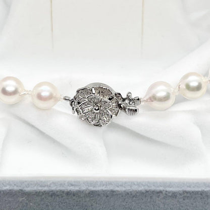 Terì Strong Akoya pearl necklace featuring 6.5-7.0mm teardrop pearls on a 44.5cm chain