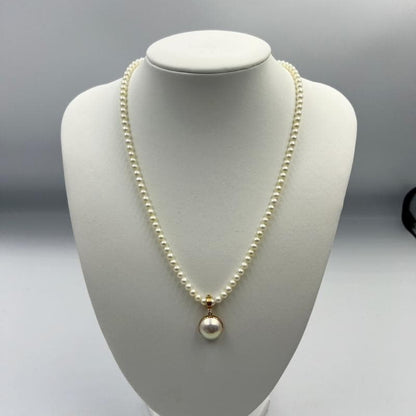 Beautiful TASAKI K18 necklace with baby pearls and a 13mm Mabe pearl on a 42cm chain