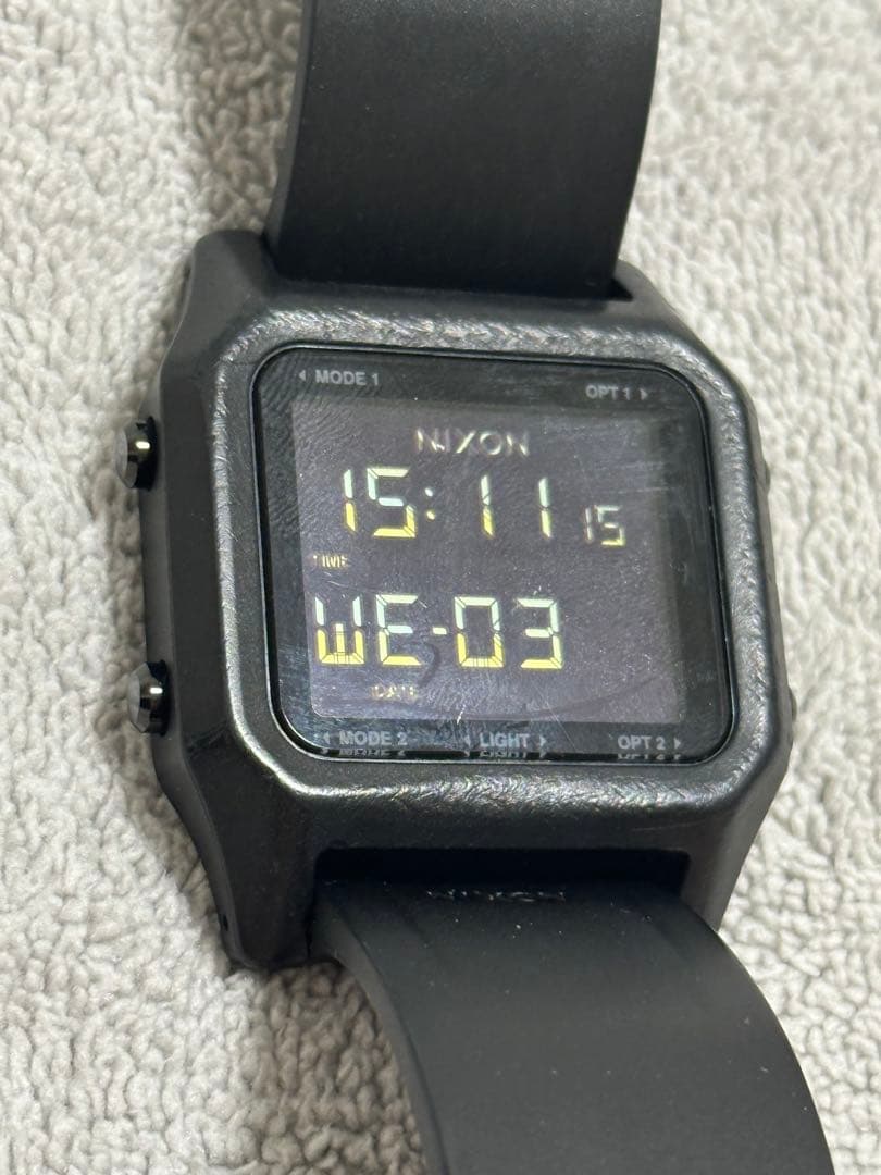 NIXON STAPLE Digital Men's Watch — Japanese