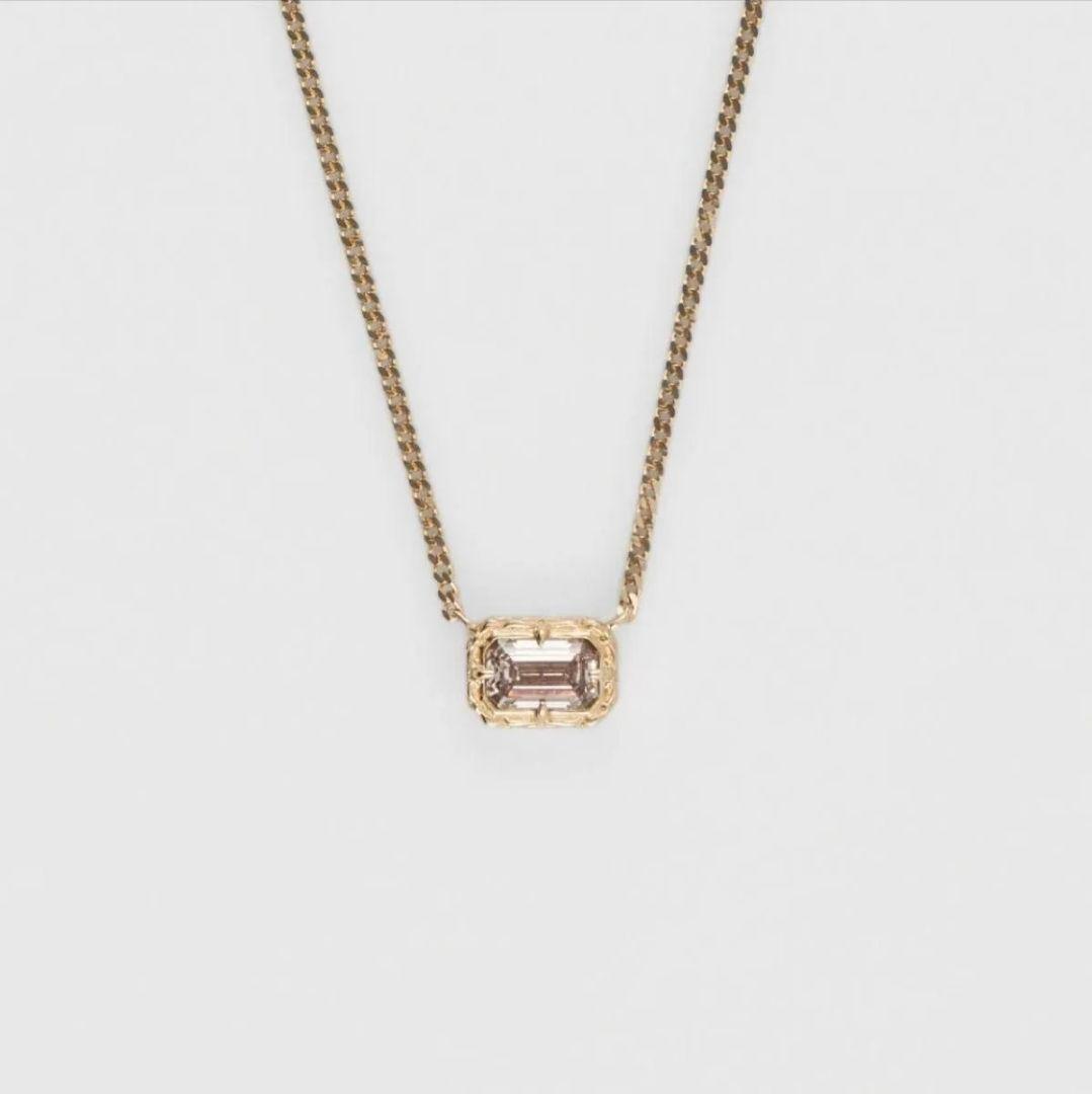 agete 2022 WinterLimited K18 diamond necklace with 40cm chain length displayed on white background
