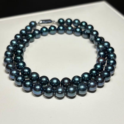 Akoya pearl black necklace featuring 6.5-7mm pearls on a 42cm strand