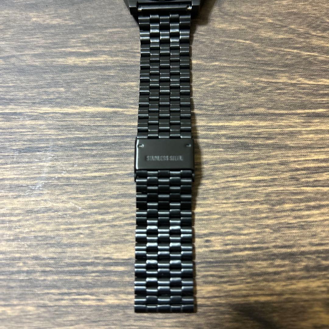 NIXON Analog Men's Watch — Japanese