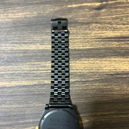 NIXON Analog Men's Watch — Japanese