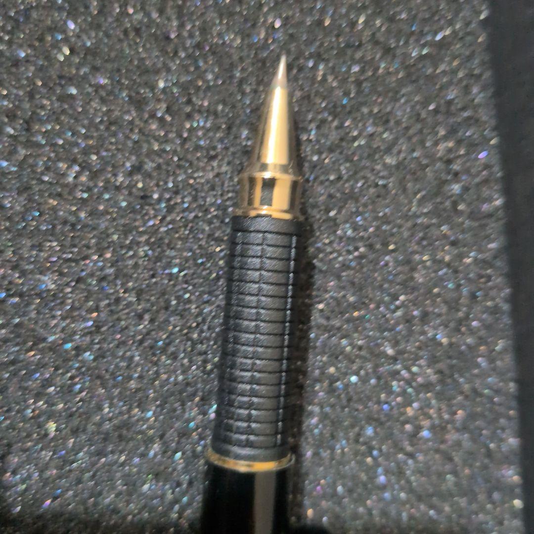 Rare K-BOS Pilot black resin ballpoint pen with gold parts and textured grip, vintage 1980s classic design