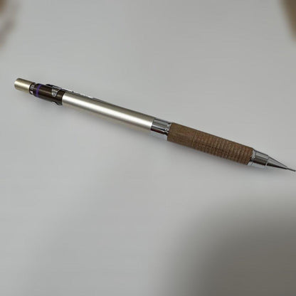 PILOT H-2083 0.3mm fineliner pen with fine tip and blue barrel shown on white background