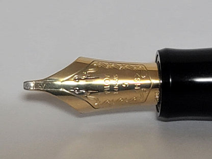 Pilot black fountain pen with 14K No 5 MS music nib, showing minor signs of use