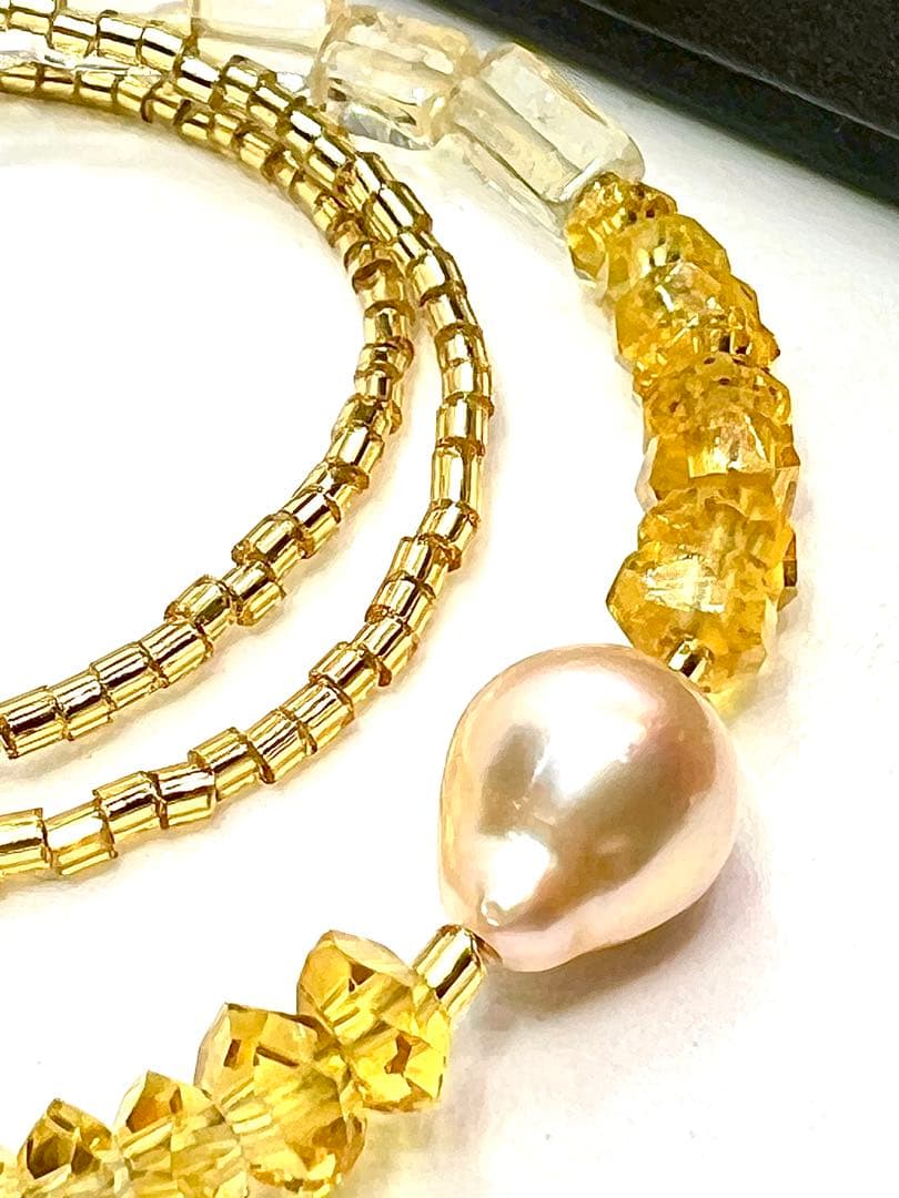 Akoya pearl and citrine necklace with gold color Venetian glass parts and adjustable length
